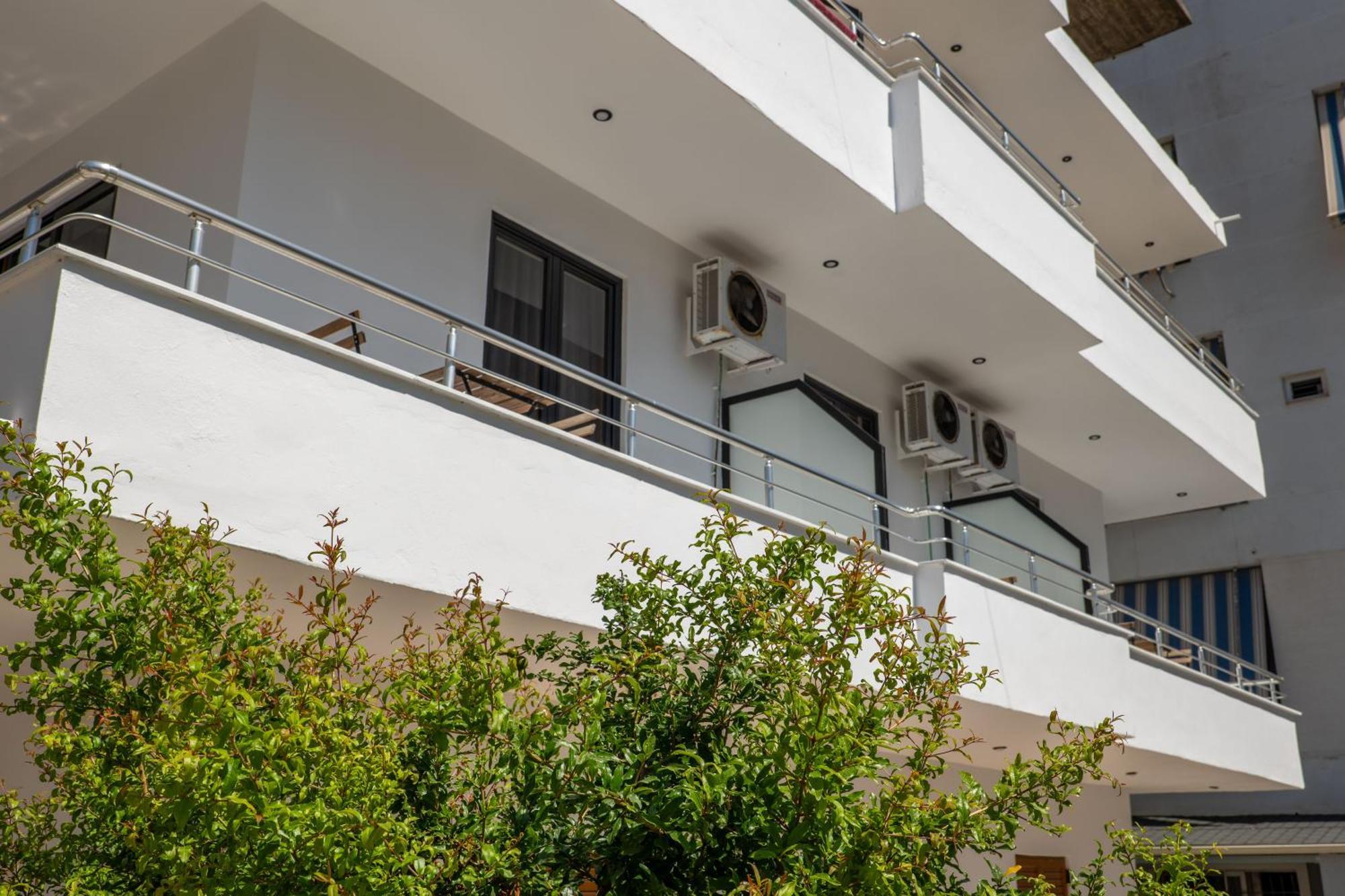 Meraki Hotel Sarandë 外观 照片