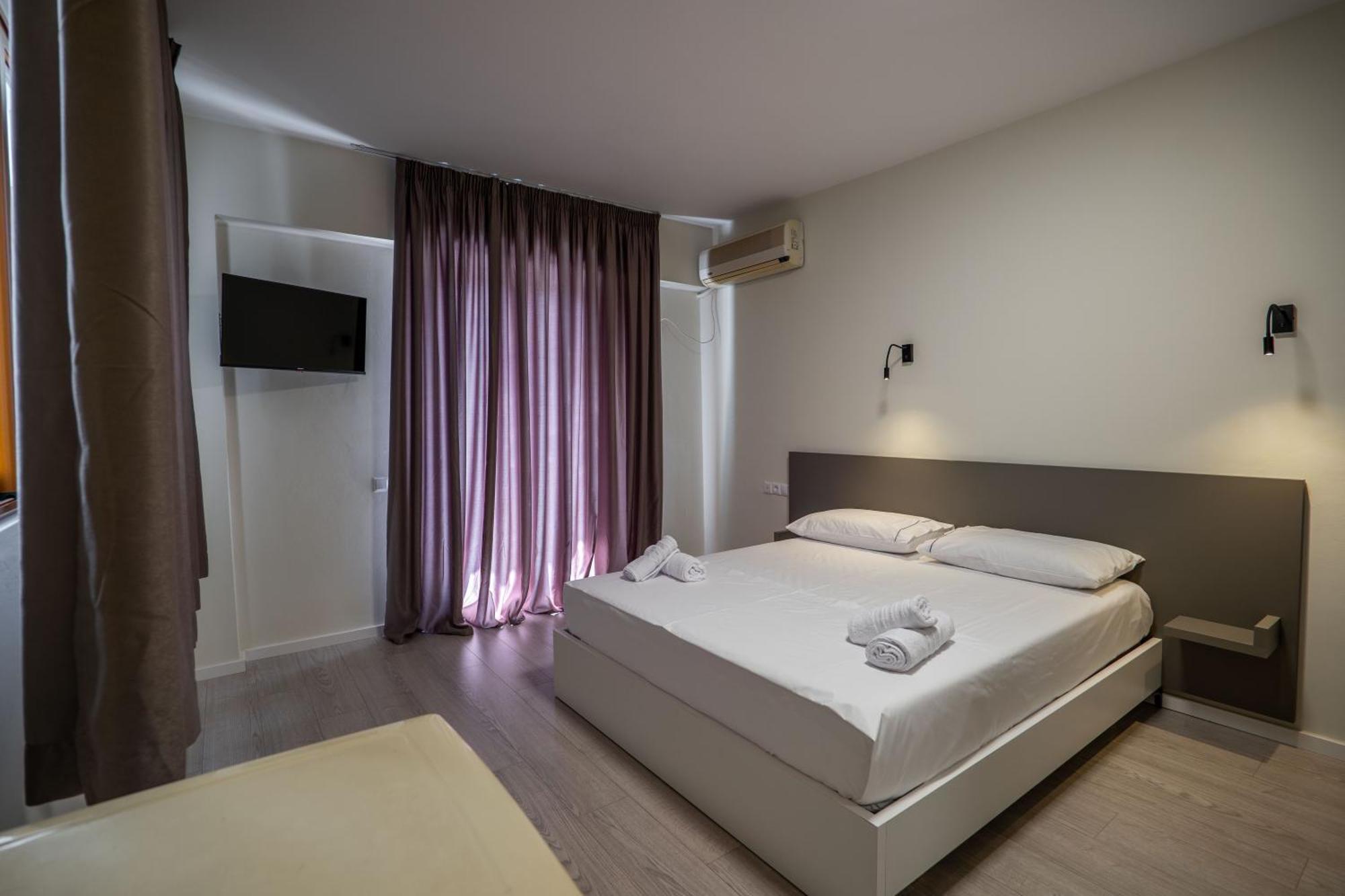 Meraki Hotel Sarandë 外观 照片